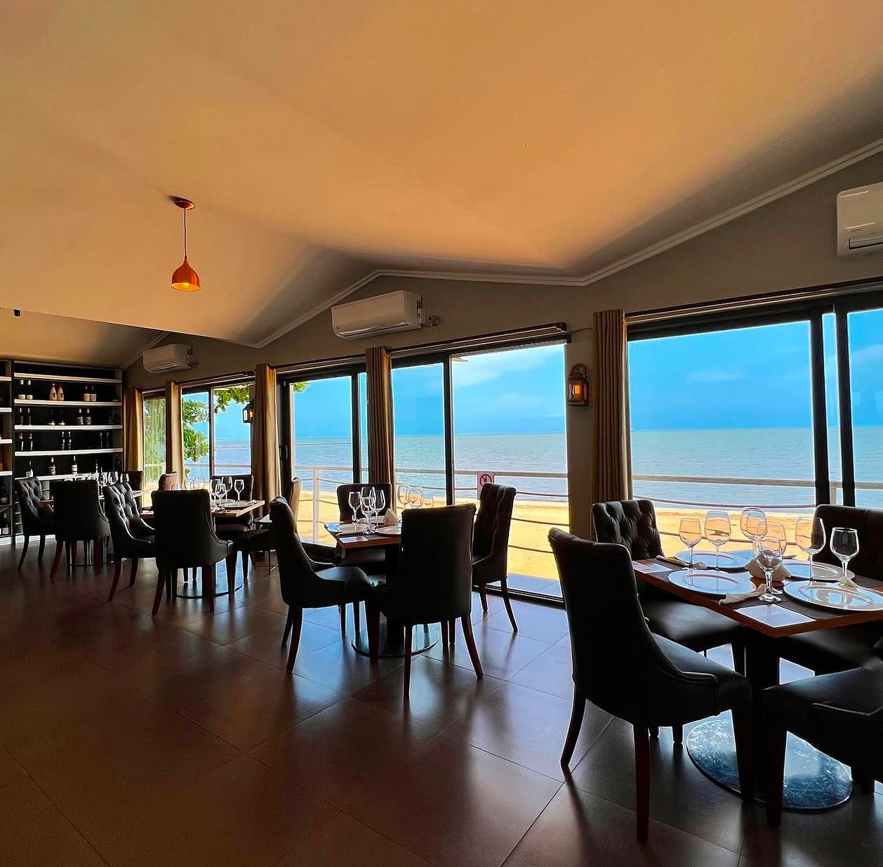 Vista do deck ao entardecer